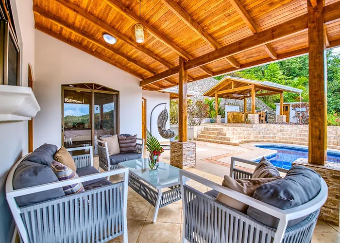Villa The Retreat At Blue Mountain Farms