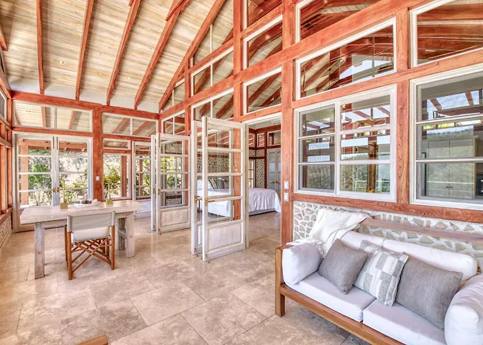 The Retreat At Blue Mountain Farms *